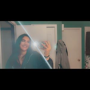 Meet your Posher, Jackie